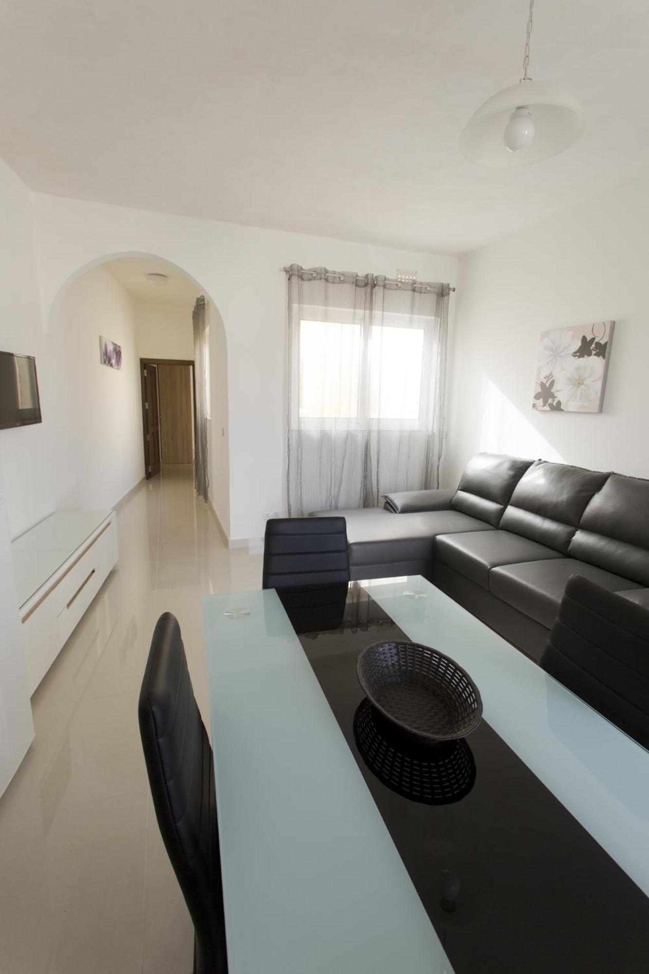 Dolphin Court Apartment Marsalforn Exterior photo